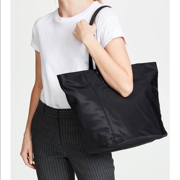 Tory Burch Handbags - Tory Burch large nylon tote